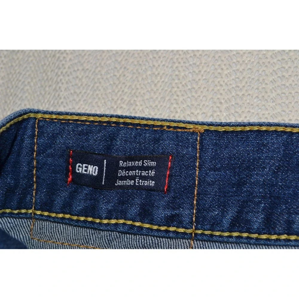 True Religion Geno Relaxed Jeans Distressed Denim Size 38 Men's Vintage Y2K Logo